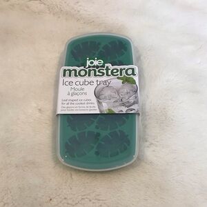 Leaf shaped Ice Cube Tray/Candy Mold NEW